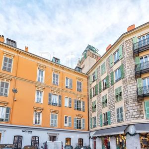 Property in Carre d'Argent