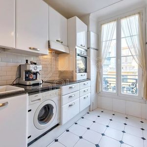 Property in Carre d'Argent