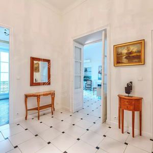 Property in Carre d'Argent