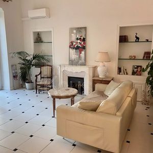 Property in Carre d'Argent