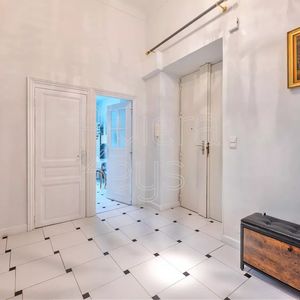 Property in Carre d'Argent