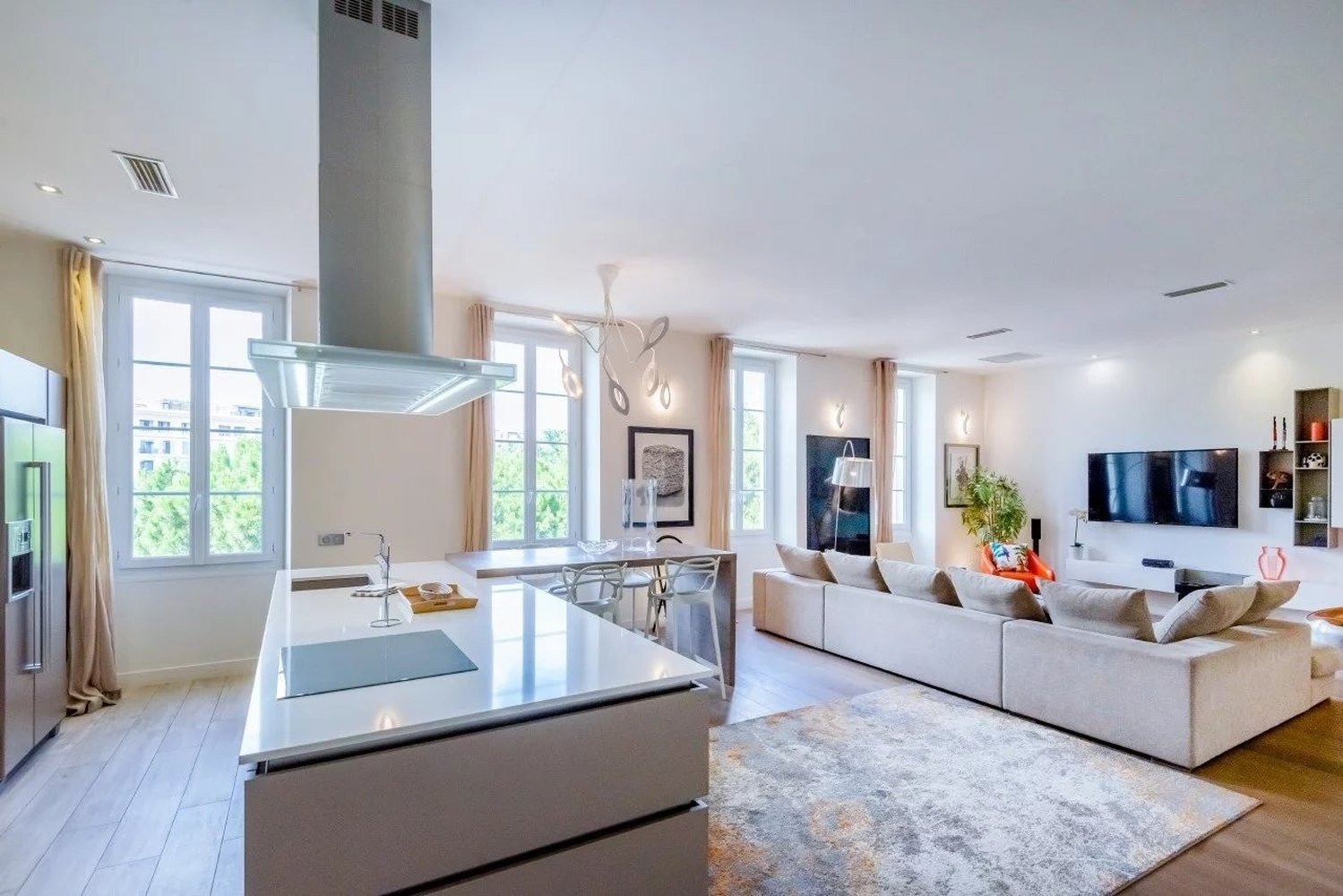 Property photo in Carre d'Argent