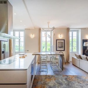 Property in Carre d'Argent