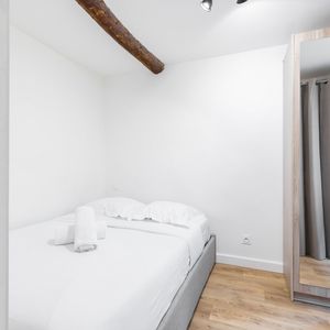 Property in Carre d'Argent