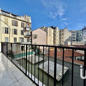 Property in Carre d'Argent