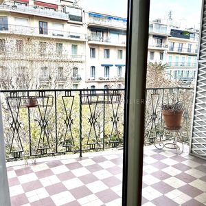 Property in Carre d'Argent