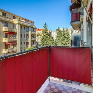 Property in Carre d'Argent