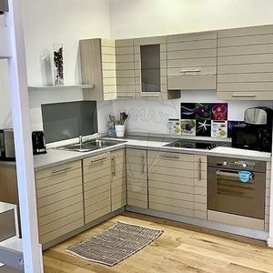 Property in Carre d'Argent