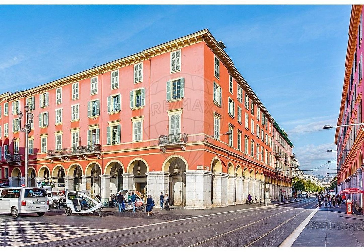 Property photo in Carre d'Argent