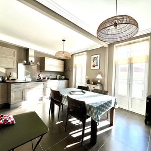 Property in Carre d'Argent