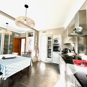 Property in Carre d'Argent