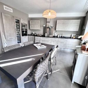 Property in Carre d'Argent