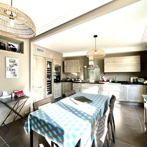 Property in Carre d'Argent