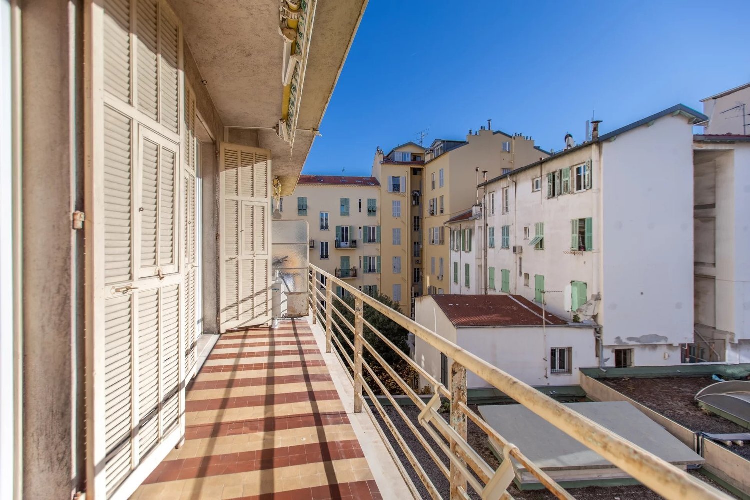 Property photo in Carre d'Or