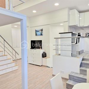 Property in Carre d'Or