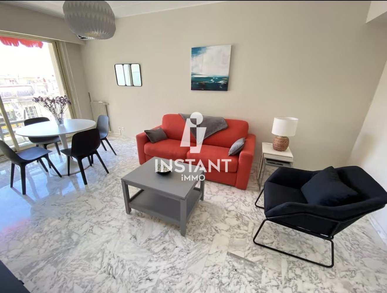 Property photo in Carre d'Or