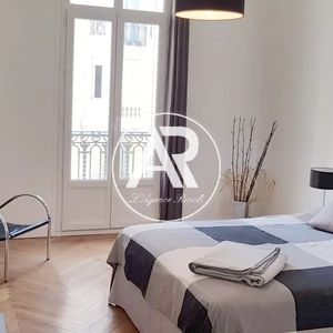 Property in Carre d'Or