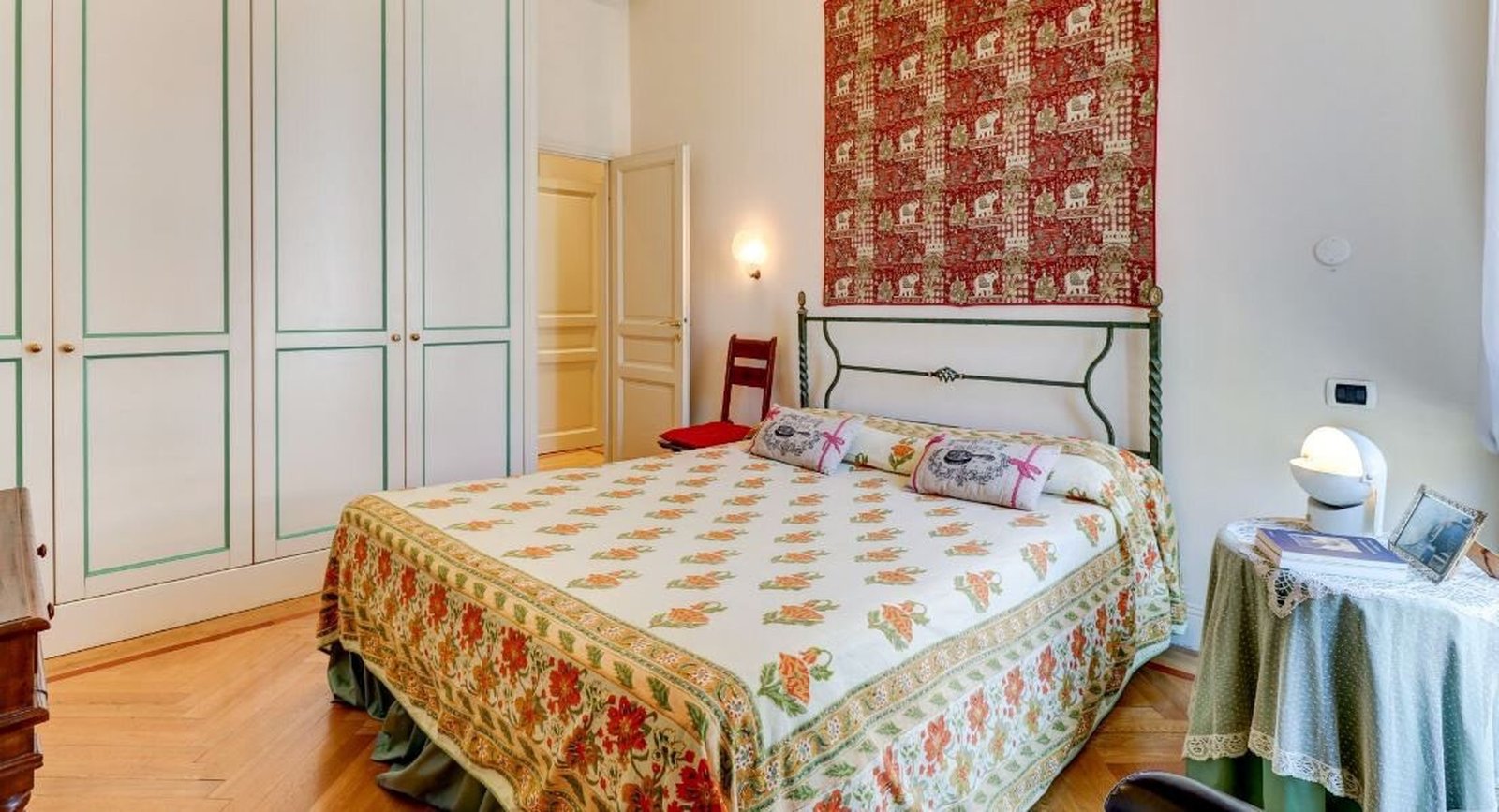 Property photo in Carre d'Or