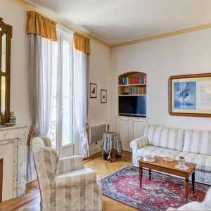 Property in Carre d'Or