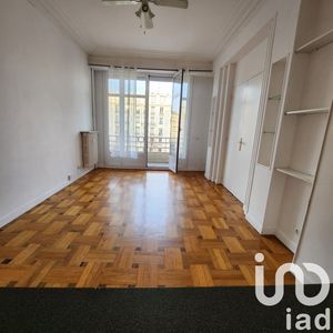 Property in Carre d'Or