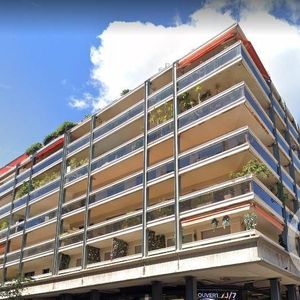 Property in Carre d'Or