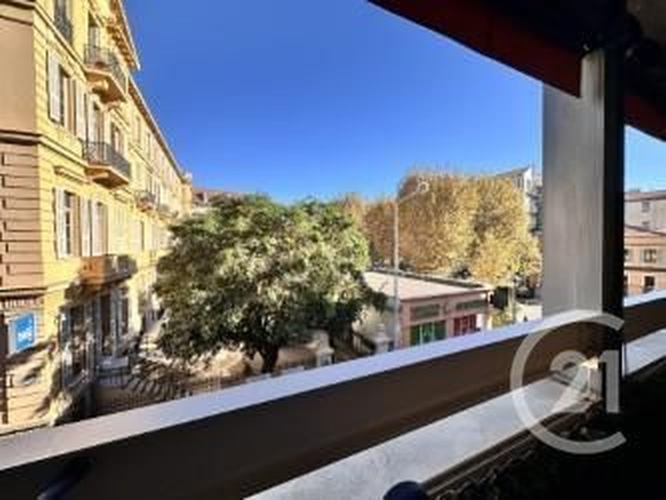 Property photo in Carre d'Or