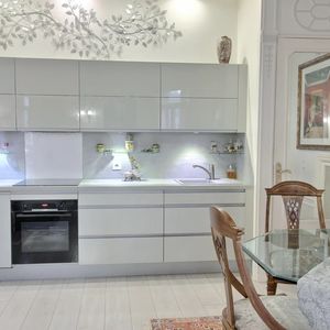 Property in Carre d'Or