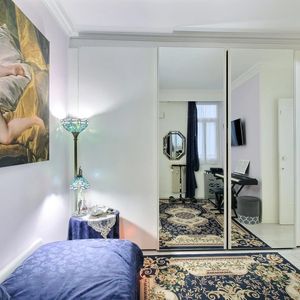 Property in Carre d'Or