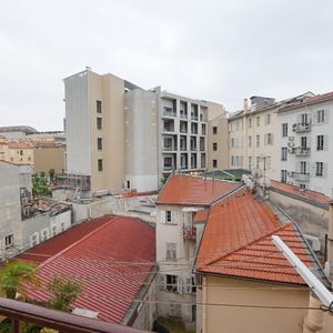 Property in Carre d'Or