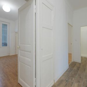 Property in Carre d'Or