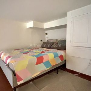 Property in Carre d'Or