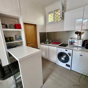 Property in Carre d'Or