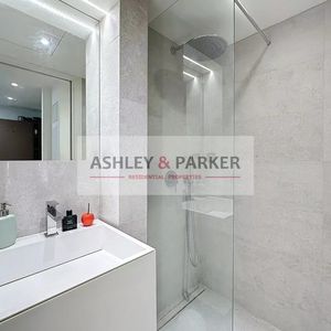 Property in Carre d'Or