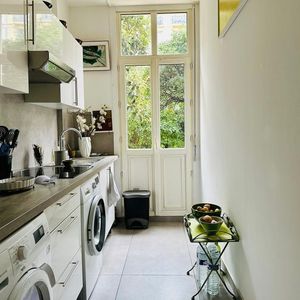 Property in Carre d'Or