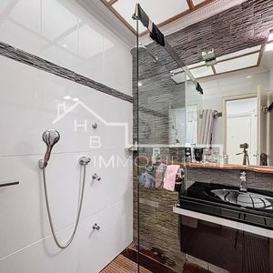 Property in Musicians Quarter