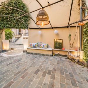 Property in Musicians Quarter