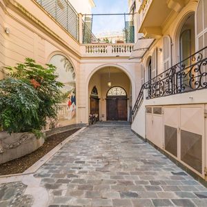 Property in Musicians Quarter