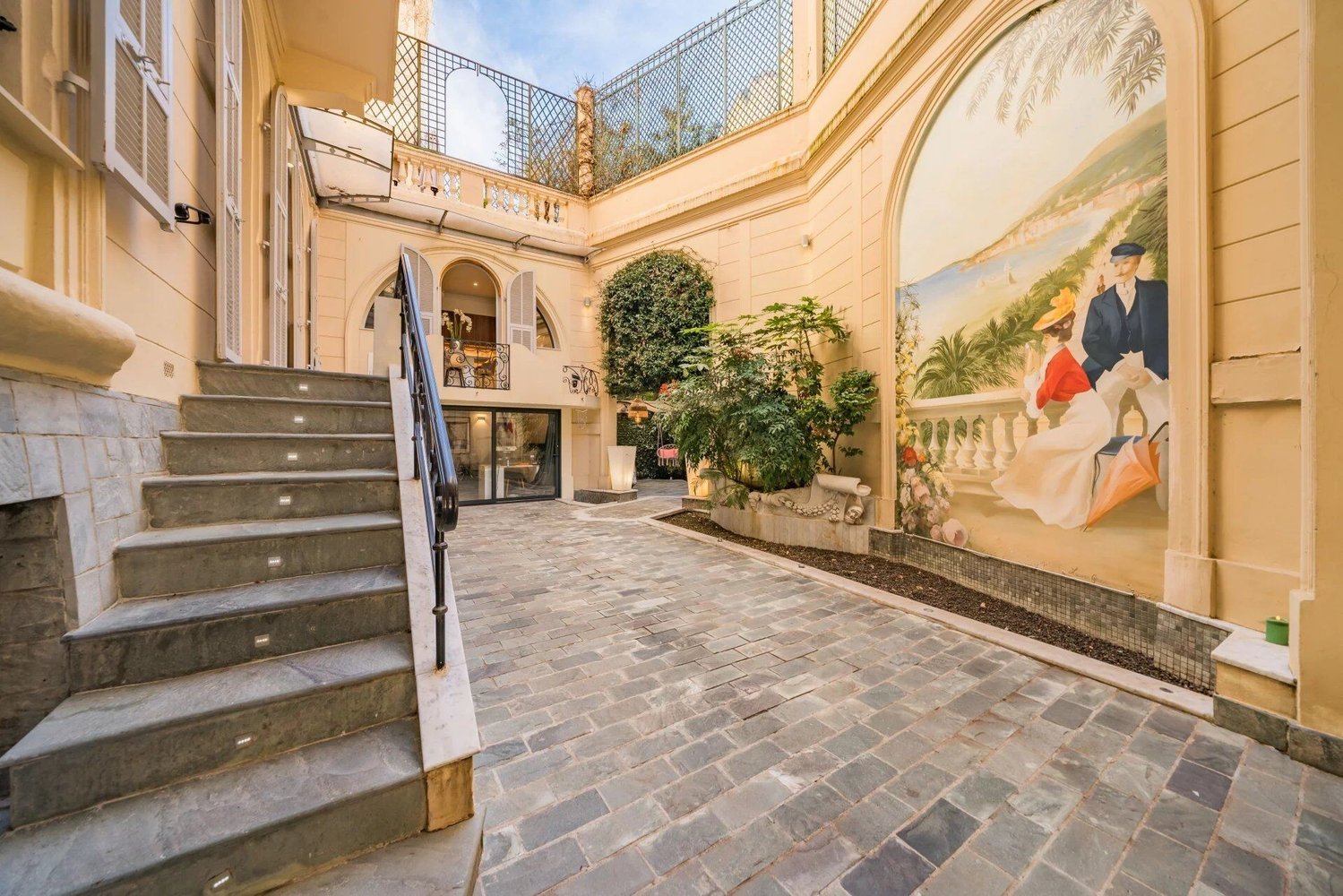 Property photo in Musicians Quarter