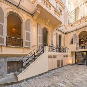 Property in Musicians Quarter