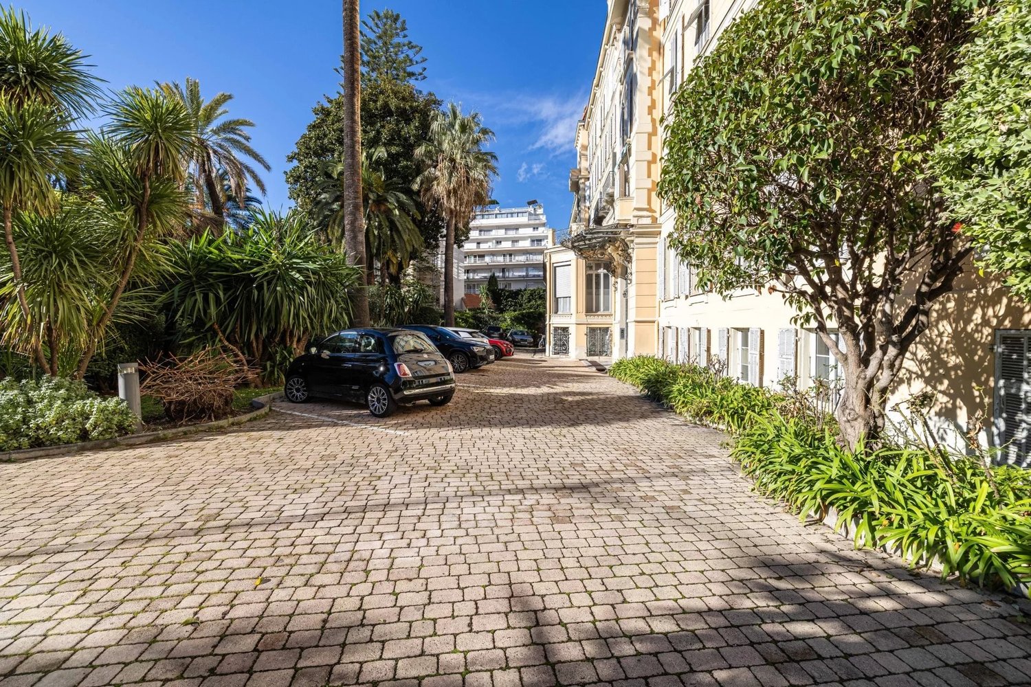 Property photo in Musicians Quarter