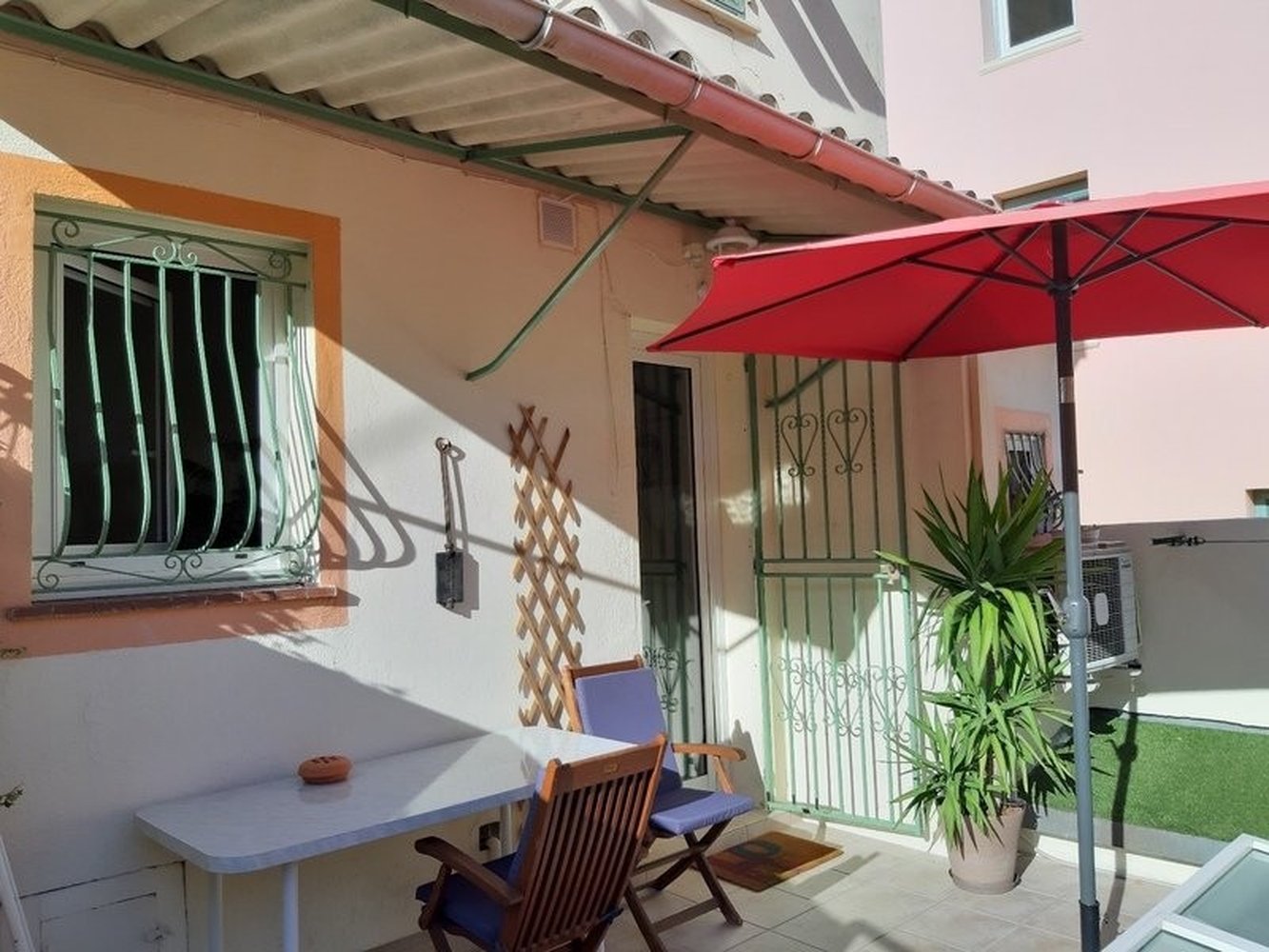 Property photo in Musicians Quarter