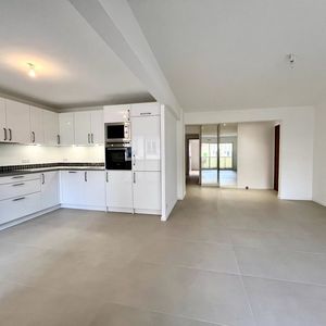 Property in Musicians Quarter