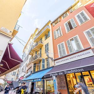 Property in Old Town