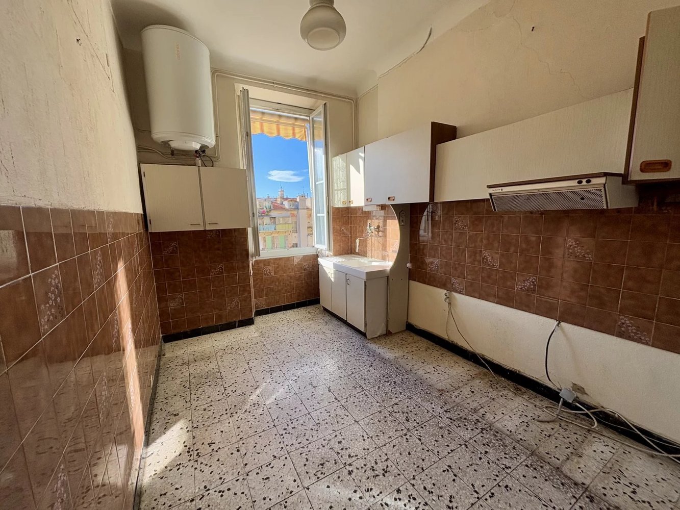 Property photo in Port