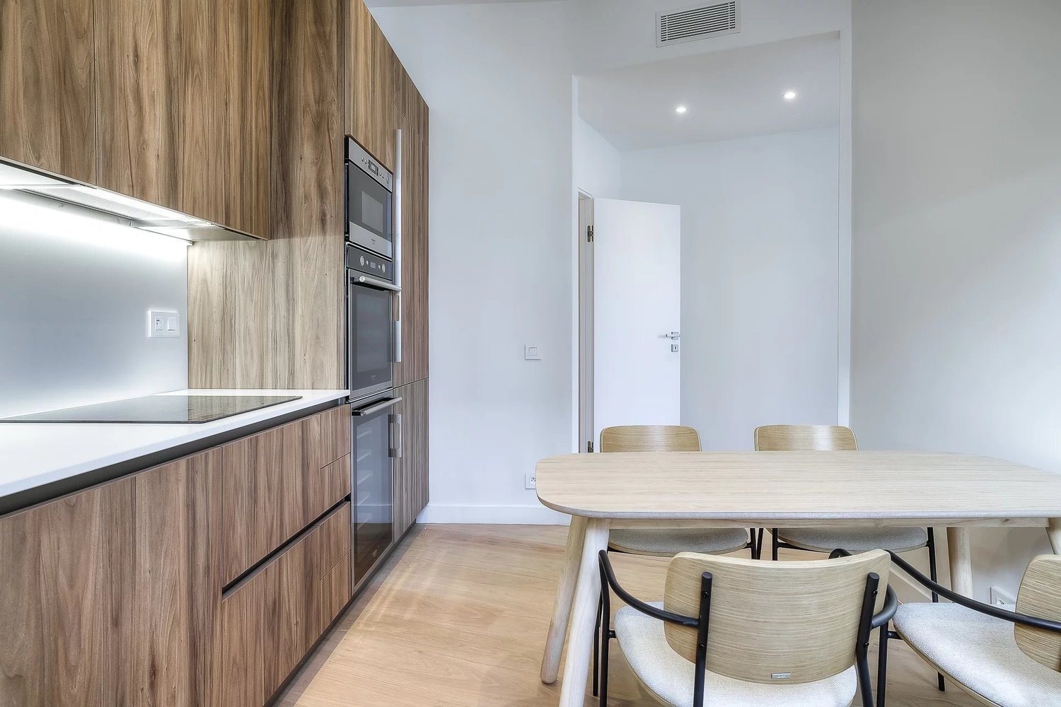 Property photo in Port