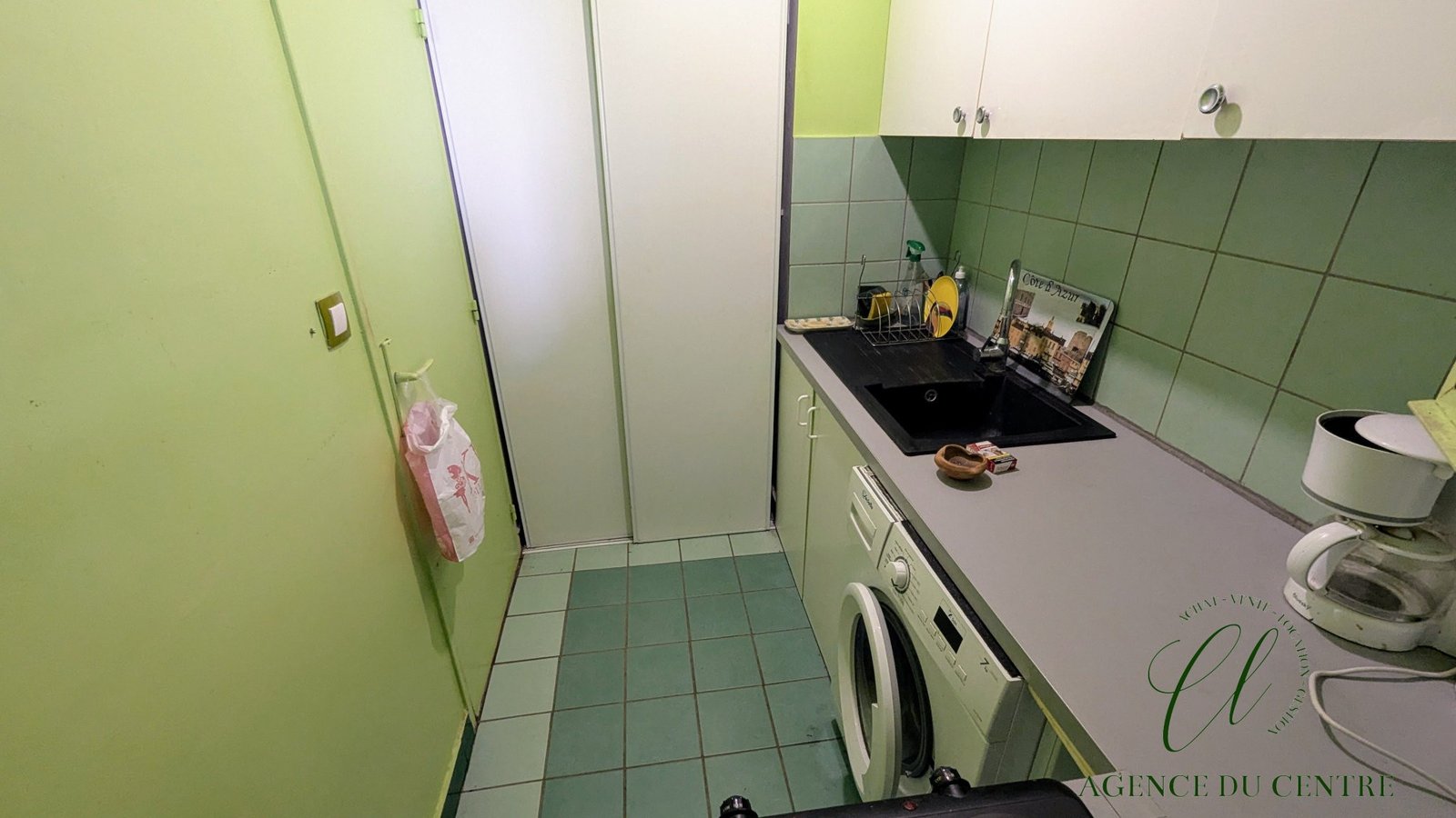 Property photo in Port