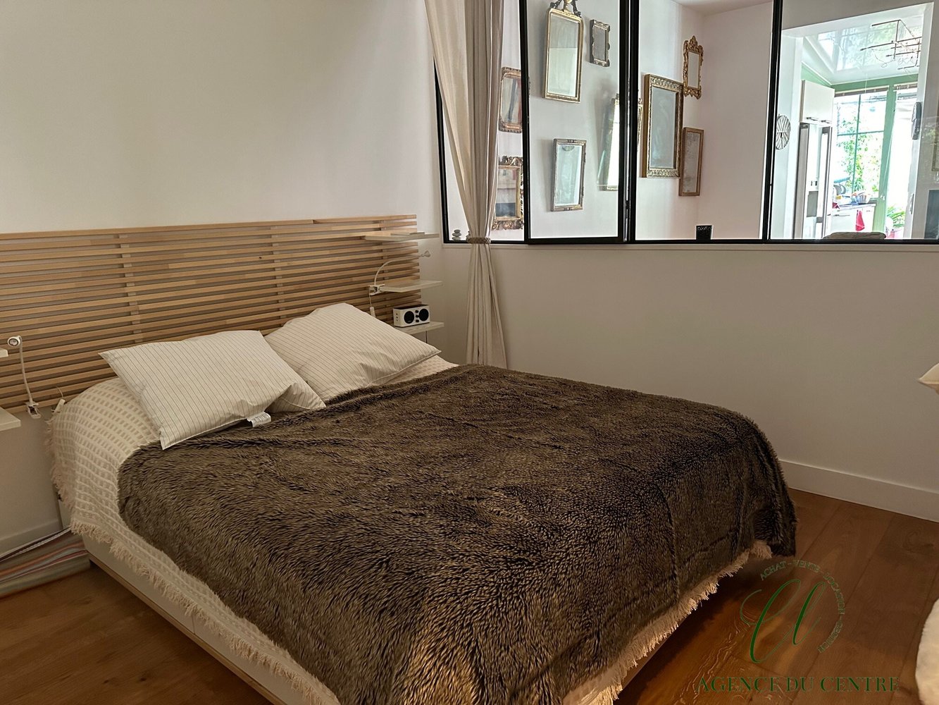 Property photo in Port