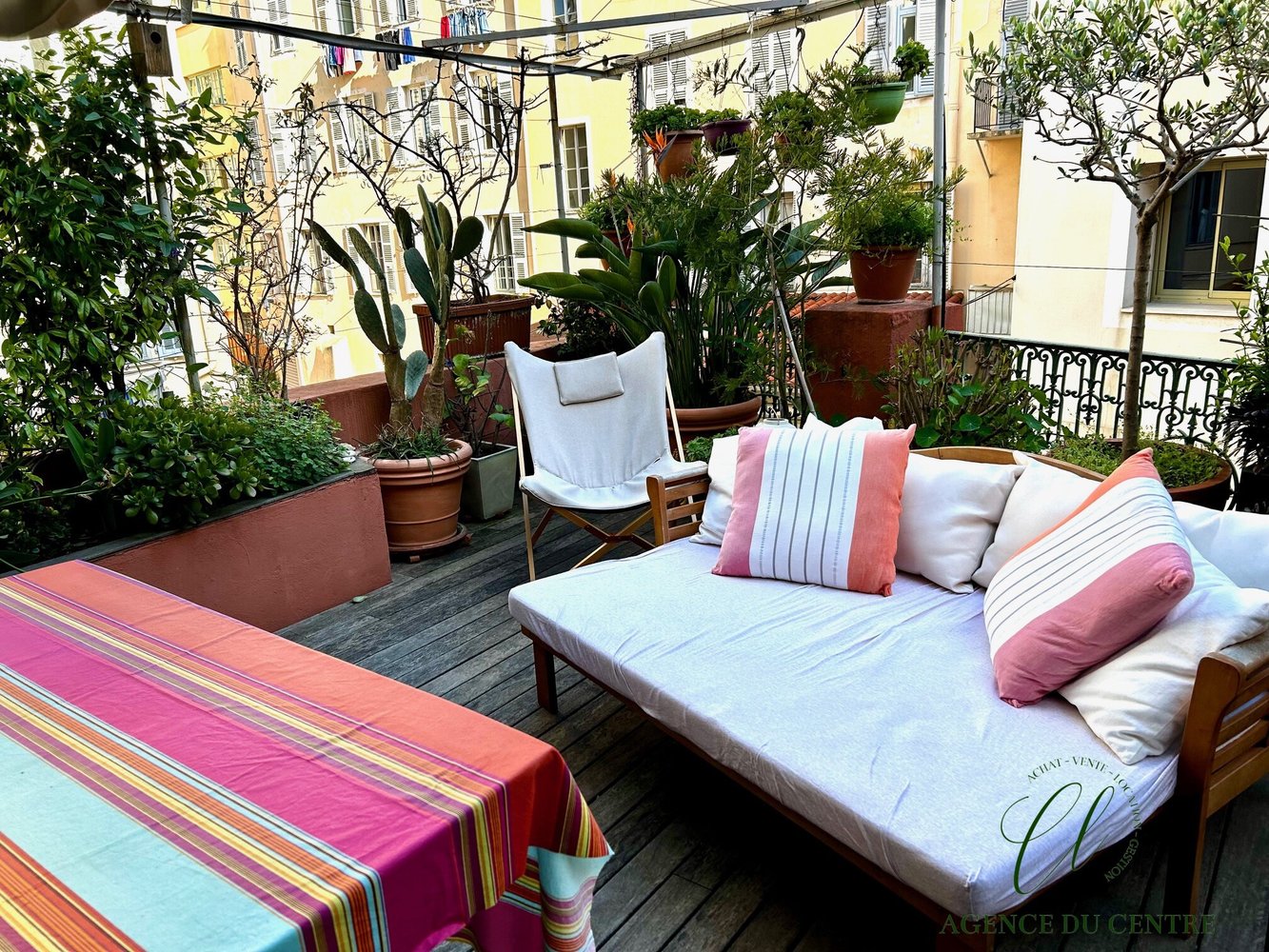 Property photo in Port