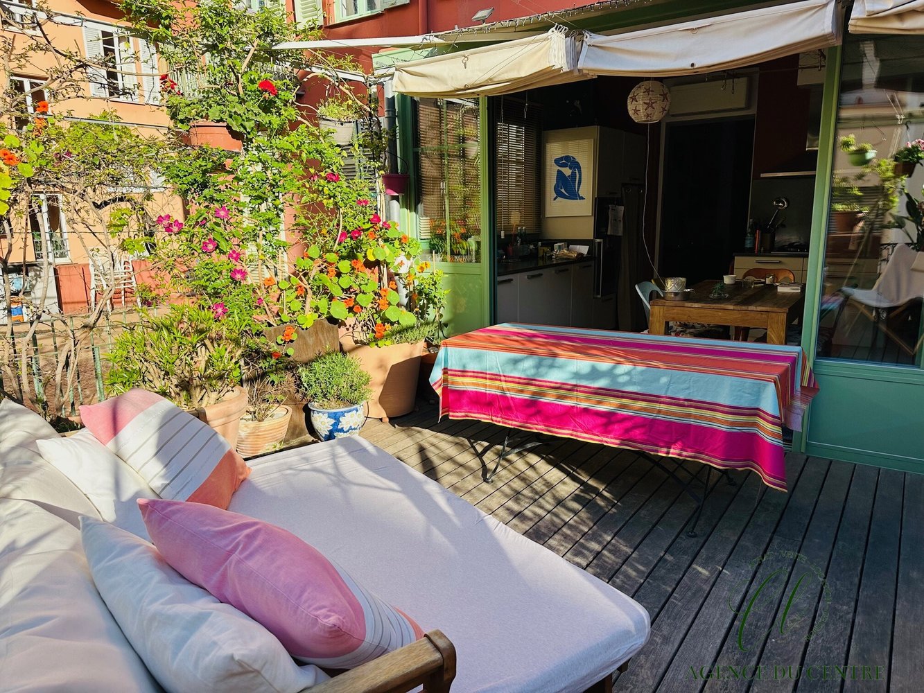 Property photo in Port