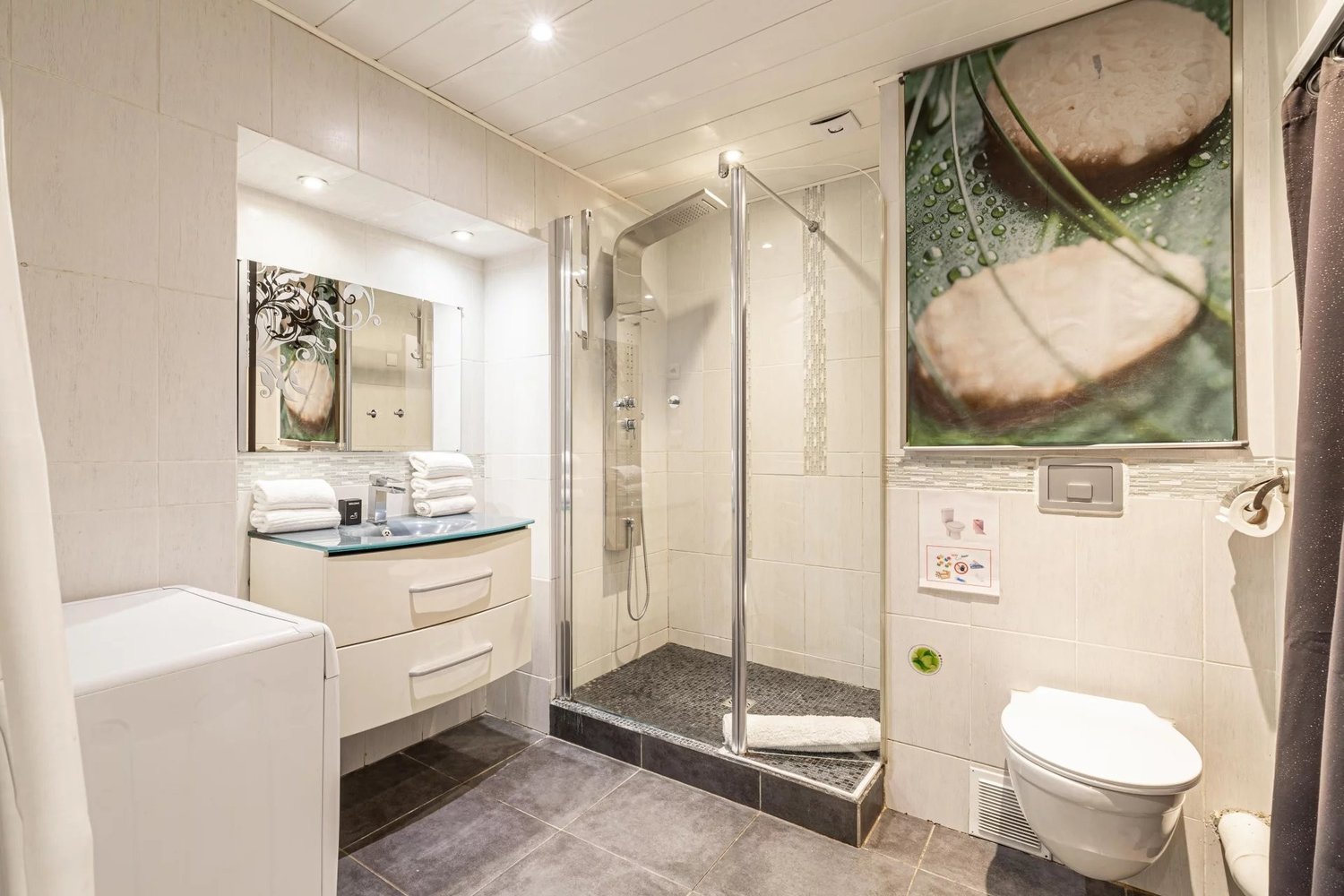 Property photo in Port